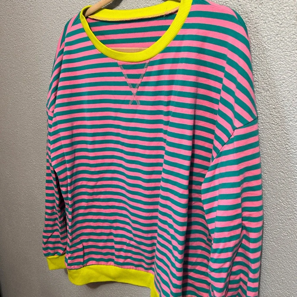 Oversized sweatshirt size xl - Picture 4 of 7